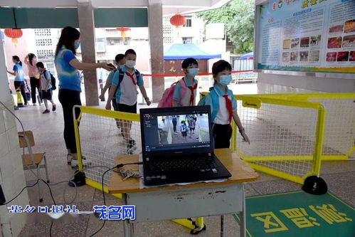 我市义务教育阶段学校7月31日开始放暑假