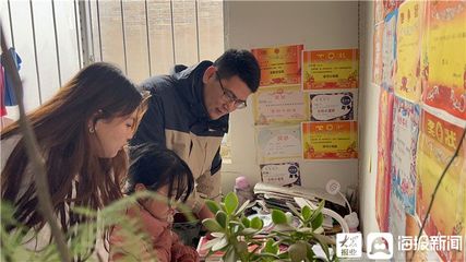 利津县汀罗镇第一中学联合“星火传递”社会实践队开展义务辅导活动