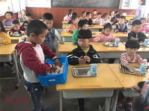 天冷了 市政府给2.3万名小学生送上福利