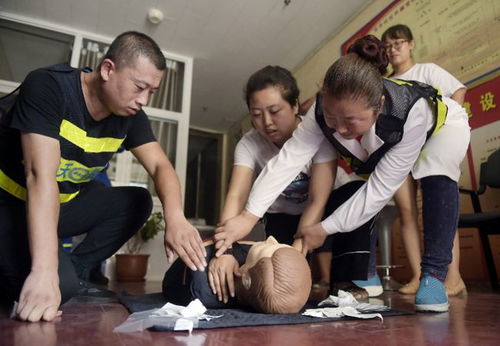 全国应急管理系统首次高规格表彰,为何多名民间救援队长获奖